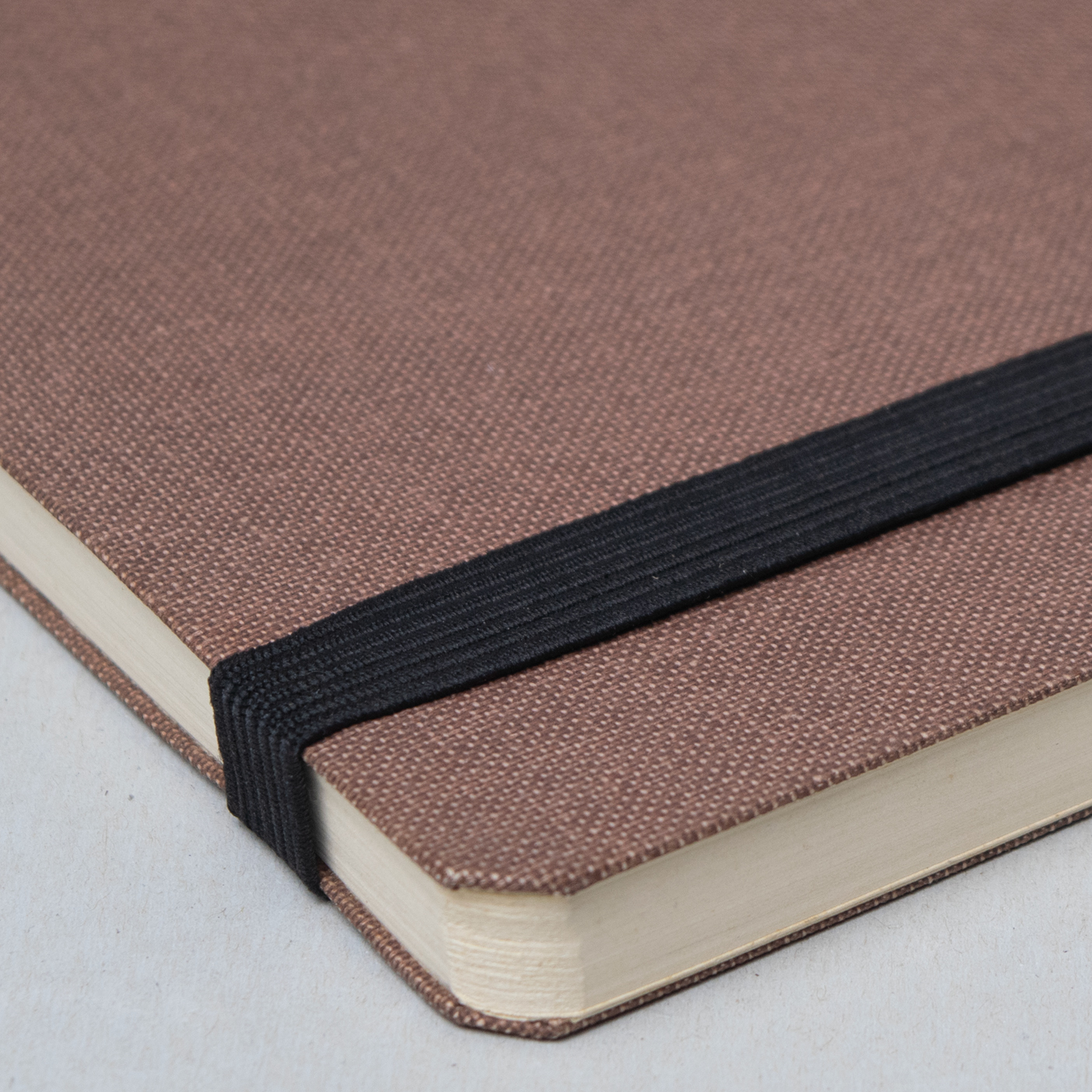 Agenda con elastico - MARRONE - immagine 2